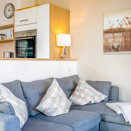 بيت للعطل Strandhaus Windfluechter Sellin (Rugen)