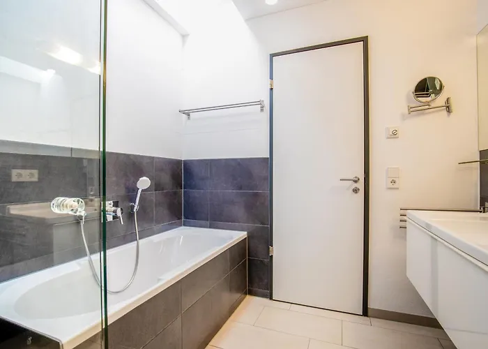 Strandhaus Windfluechter Sellin (Rugen)